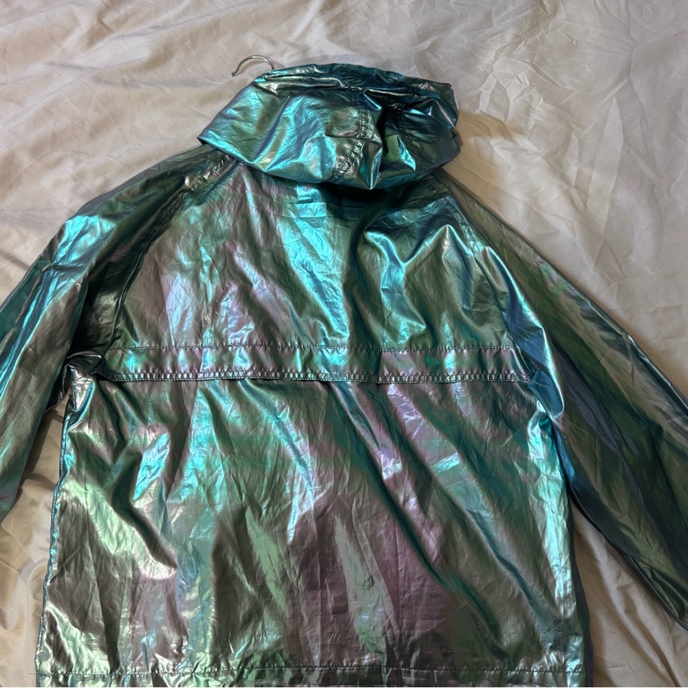 Pull over wind breaker